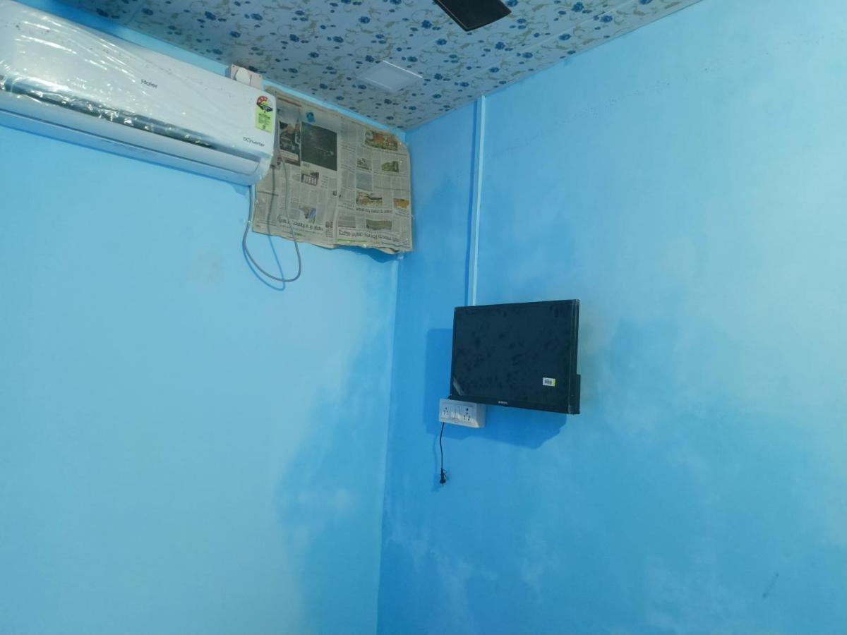 Baba Guest House Ujjain Bagian luar foto